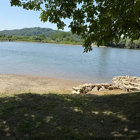Vikendica Na Drini Natasa Holiday home *