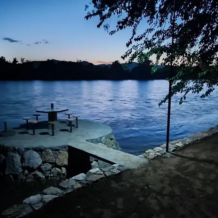 Vikendica Na Drini Natasa Mali Zvornik